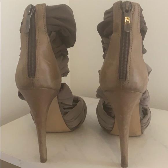 Shoes - Picture 3 of 5